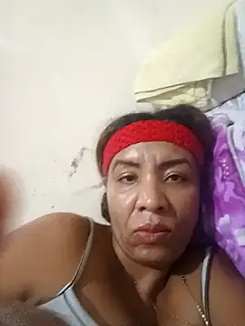 Snapshot of Surreyaa chatting on December 7, 3:42 am Surreyaa online show from December 7, 3:42 am