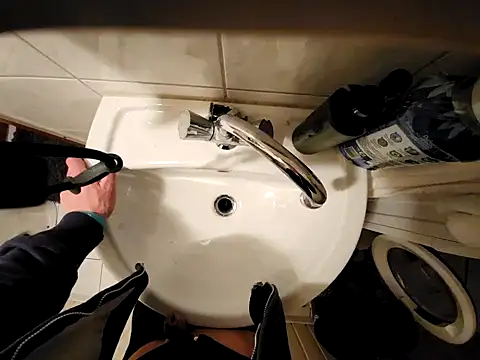 0815lukas2024 online show from March 8, 11:48 am