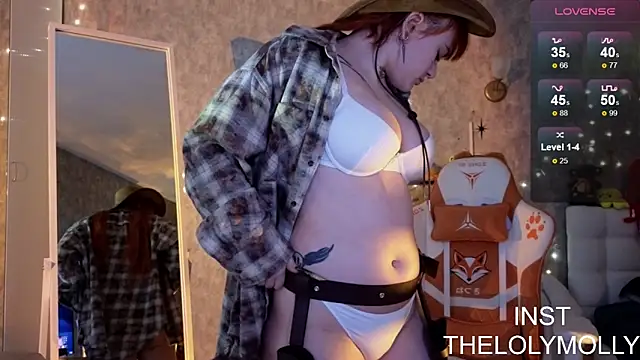 LolyMolli online show from April 17, 9:45 am