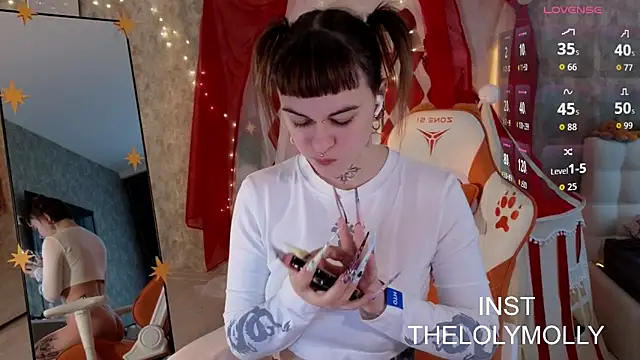 LolyMolli online show from November 1, 10:53 am