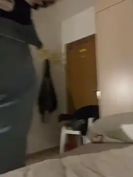 Kamaleonix online show from February 16, 9:13 pm