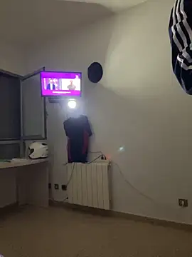 Kamaleonix online show from October 24, 8:08 pm