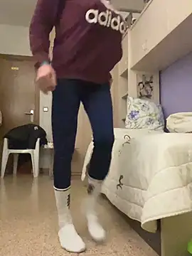 Kamaleonix online show from February 21, 9:28 pm