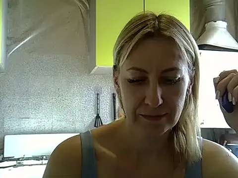 AshleyXHoney online show from September 9, 6:34 am