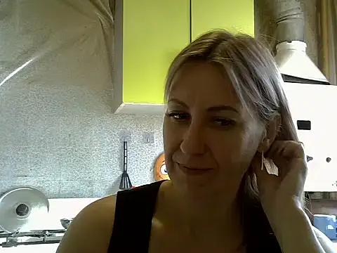 AshleyXHoney online show from September 16, 6:47 am