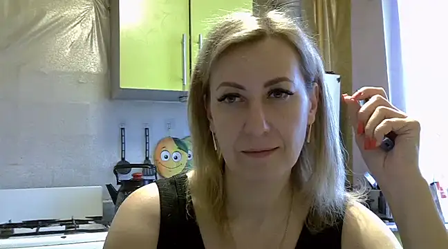 AshleyXHoney online show from February 6, 6:51 am