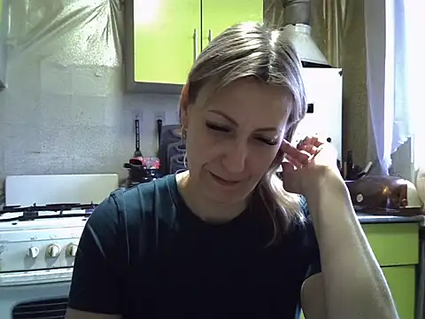 AshleyXHoney online show from November 7, 7:02 am