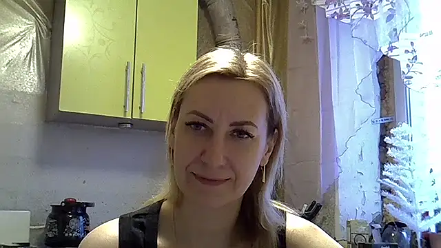 AshleyXHoney online show from December 23, 6:22 am