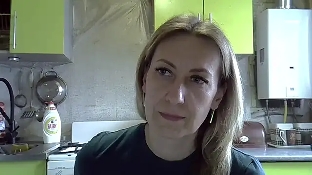 AshleyXHoney online show from March 27, 8:11 am