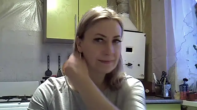 AshleyXHoney online show from January 17, 6:04 am