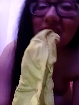 ladygmusic online show from February 22, 5:32 am