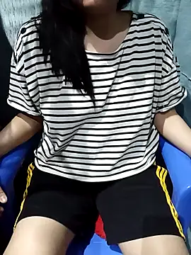 ladygmusic online show from April 11, 5:37 am