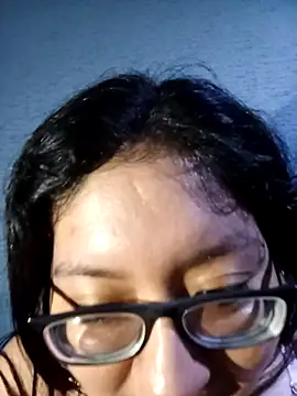 Snapshot of ladygmusic chatting on October 24, 6:34 am ladygmusic online show from October 24, 6:34 am