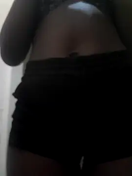 julietunderwoood online show from October 26, 4:02 am