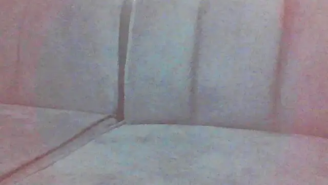 julietunderwoood online show from April 5, 7:31 pm