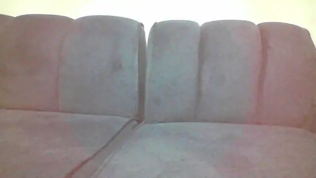 julietunderwoood online show from April 26, 4:32 am