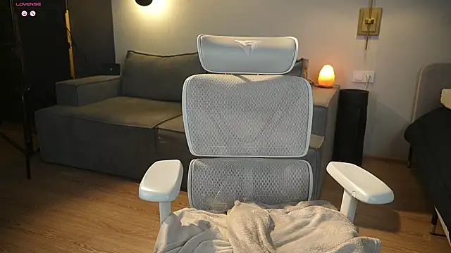 milablum777 online show from January 8, 10:16 pm