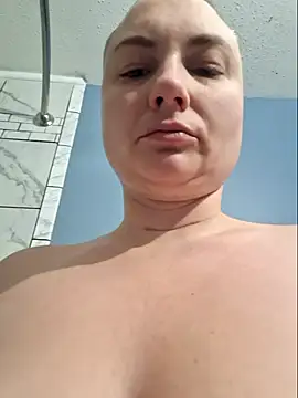 Snapshot of MilfyMrsRobinson chatting on May 20, 11:18 am MilfyMrsRobinson online show from May 20, 11:18 am