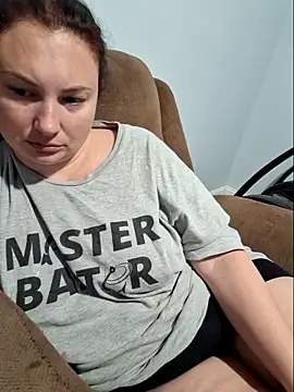 Snapshot of MilfyMrsRobinson chatting on October 1, 1:15 pm MilfyMrsRobinson online show from October 1, 1:15 pm