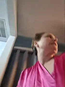 MilfyMrsRobinson online show from February 14, 1:06 am