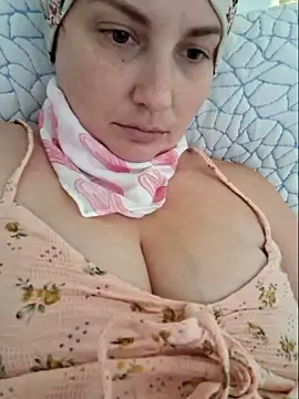 MilfyMrsRobinson online show from March 8, 2:42 pm