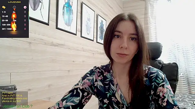 Wowpornoo online show from March 19, 8:34 am