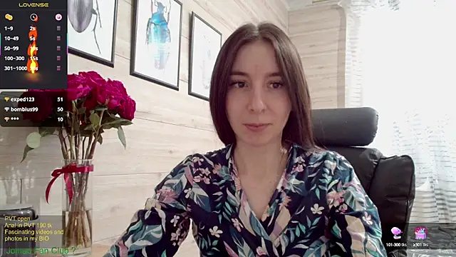 Wowpornoo online show from March 15, 9:19 am