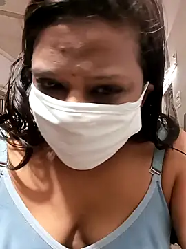 Snapshot of Love_Jenny chatting on October 27, 4:35 am Love Jenny online show from October 27, 4:35 am