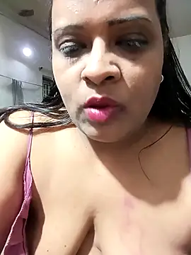 Snapshot of Love_Jenny chatting on February 23, 7:22 am Love Jenny online show from February 23, 7:22 am