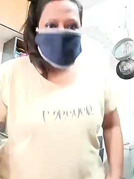 Love Jenny online show from November 13, 4:27 am