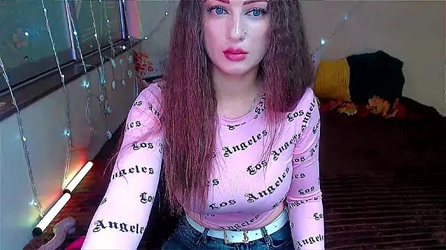 LizaSenri online show from October 24, 6:45 am