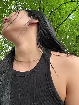 KimArts online show from May 4, 3:37 pm