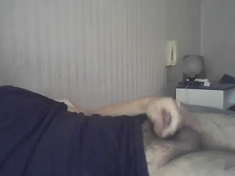 Snapshot of Stilloving chatting on February 17, 5:21 pm Stilloving online show from February 17, 5:21 pm