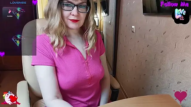 MyLadySkyLuck online show from March 8, 10:00 am