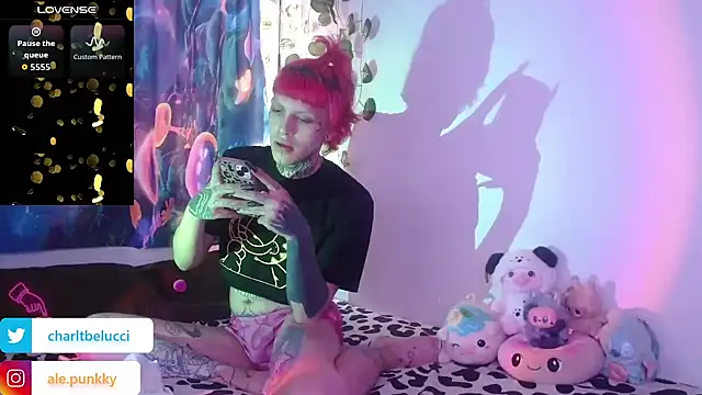 charlotbelucci  online show from May 6, 3:49 pm