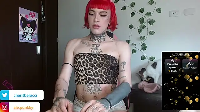 charlotbelucci  online show from March 26, 4:49 pm