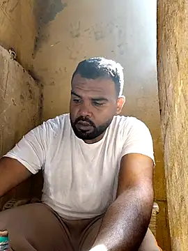 ListedLoin online show from February 22, 10:17 am