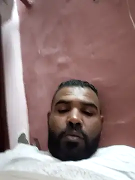 ListedLoin online show from March 26, 10:07 pm