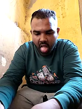 ListedLoin online show from February 13, 8:36 am