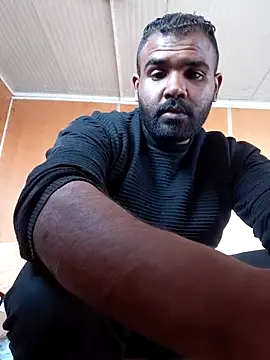 ListedLoin online show from April 10, 12:12 pm