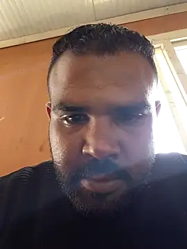 ListedLoin online show from March 12, 9:35 am