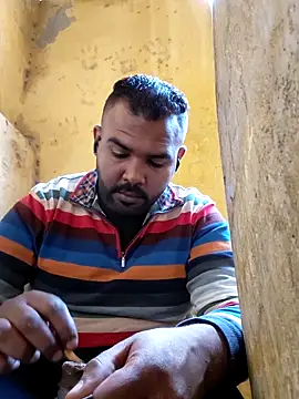 ListedLoin online show from April 18, 4:59 am