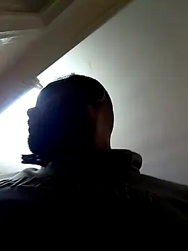 ListedLoin online show from November 17, 7:29 pm