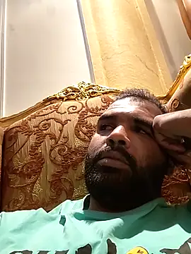 ListedLoin online show from November 25, 11:48 pm