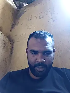 ListedLoin online show from December 5, 10:58 am