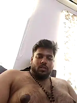 Snapshot of Manboobs178 chatting on February 7, 7:05 am Manboobs178 online show from February 7, 7:05 am