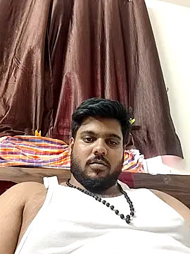 Snapshot of Manboobs178 chatting on February 24, 6:25 am Manboobs178 online show from February 24, 6:25 am