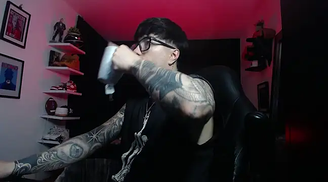 Snapshot of jung_dragon chatting on March 15, 6:14 am jung dragon online show from March 15, 6:14 am