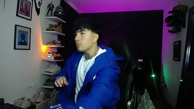 Snapshot of jung_dragon chatting on November 20, 5:41 am jung dragon online show from November 20, 5:41 am