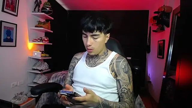 Snapshot of jung_dragon chatting on October 11, 1:56 pm jung dragon online show from October 11, 1:56 pm